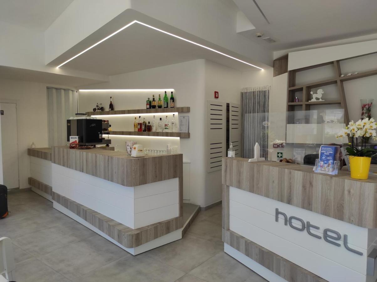 Hotel Madrid Rimini Luaran gambar