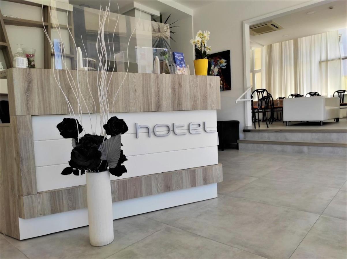 Hotel Madrid Rimini Luaran gambar