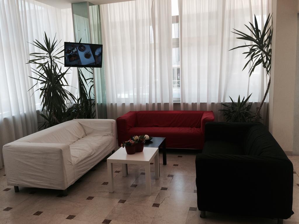 Hotel Madrid Rimini Luaran gambar