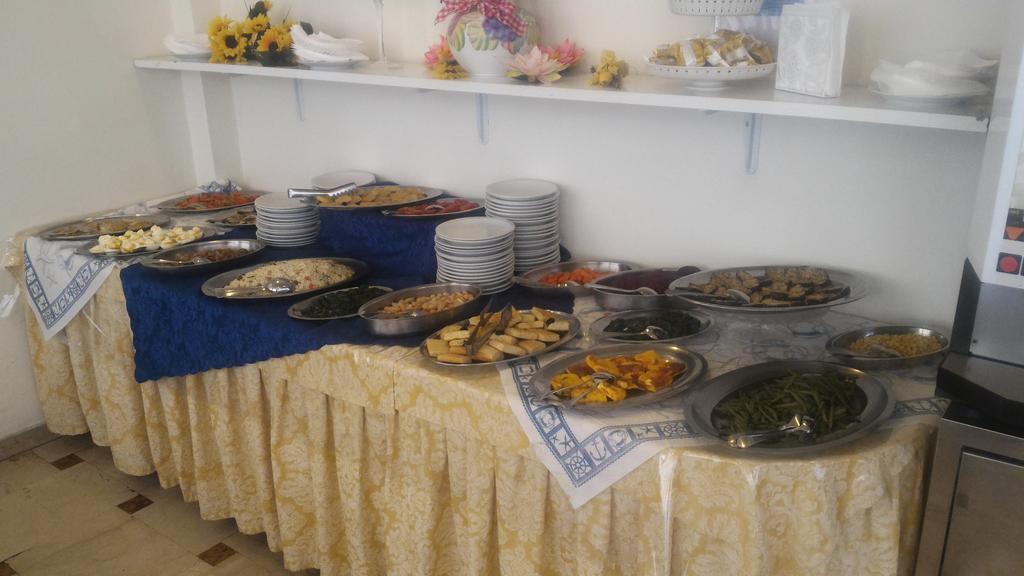 Hotel Madrid Rimini Luaran gambar